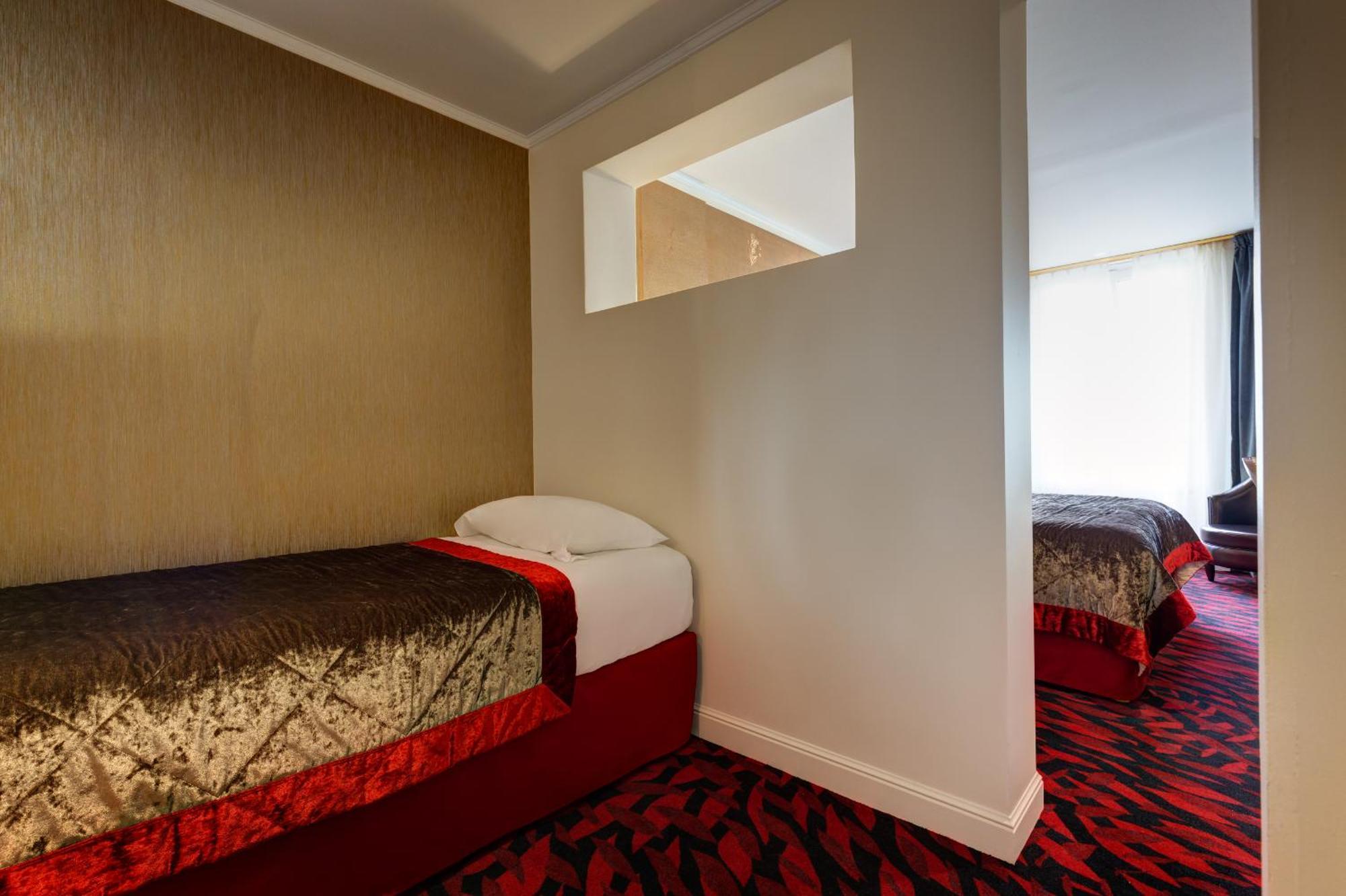 Hotel Muguet Париж Екстер'єр фото
